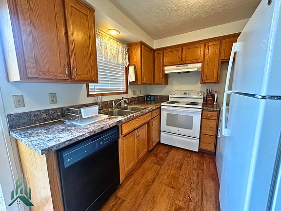 5th image of 1534 College St #1538