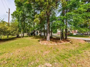 715 Mesquite Dr, Magnolia, TX 77354