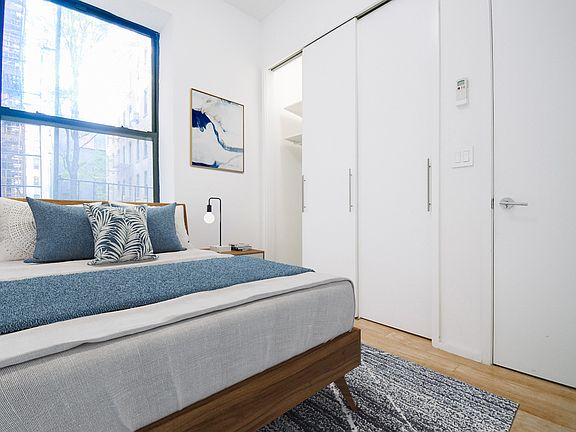 4th image of 475 Central Park W APT 5F