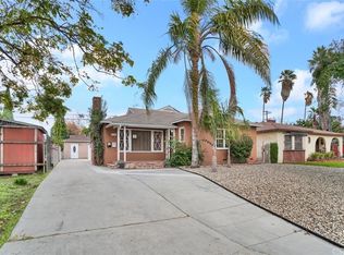 15215 Runnymede St, Van Nuys, CA 91405