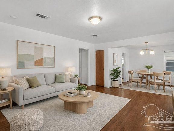 3rd image of 102 Ariola Ave