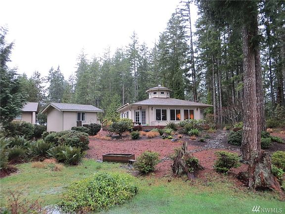 2nd image of 190 E Saint Andrews Dr