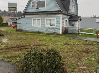 511 Simpson Ave, Hoquiam, WA