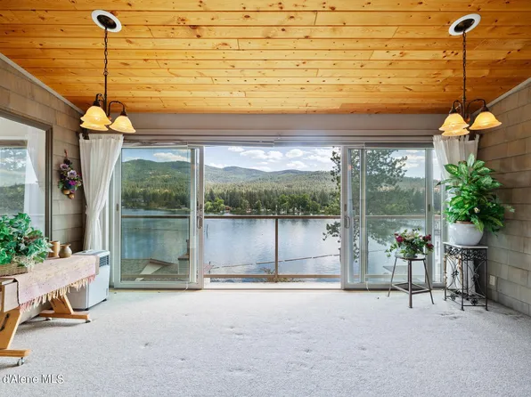 204 E 1st Ave APT 17, Post Falls, ID 83854