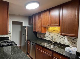 5095 Roswell Rd, Atlanta, GA 30342