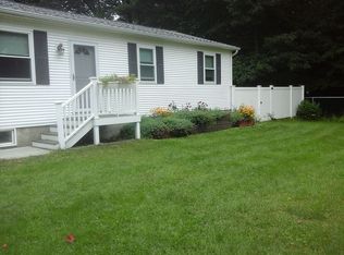 147 Red Oak Dr, Colchester, VT 05446