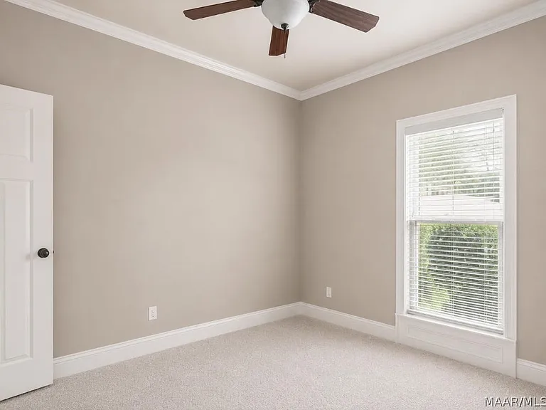509 Southern Hills Dr — Photo 14