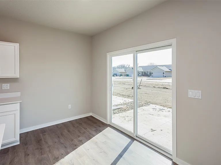 6129 Tungsten Dr — Photo 16