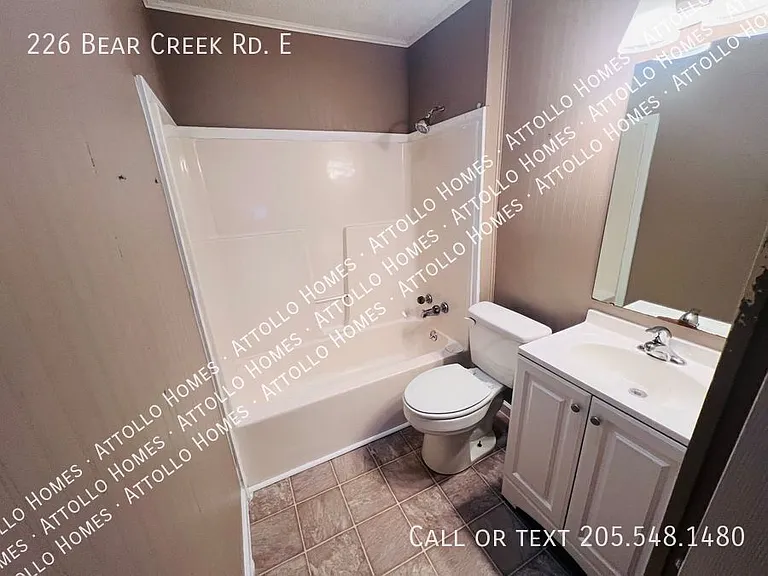 226 Bear Creek Rd E — Photo 16