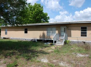 25215 Sweetbriar Rd, Sorrento, FL 32776