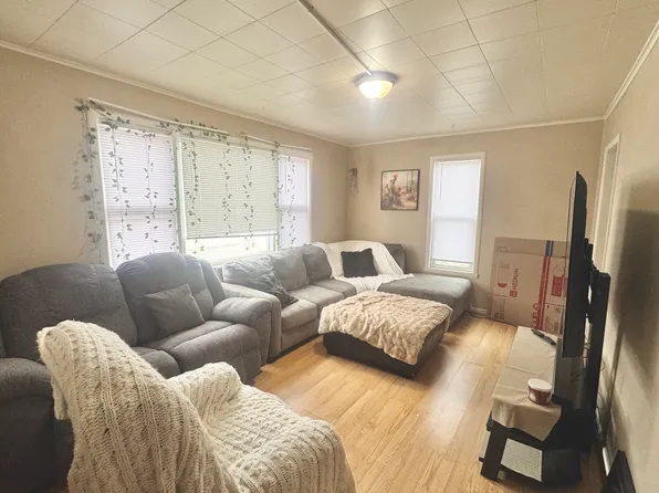 309 Marston Ct, Eau Claire, WI 54701