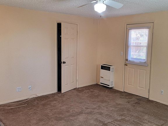 5th image of 9216 Flora Vista St #B