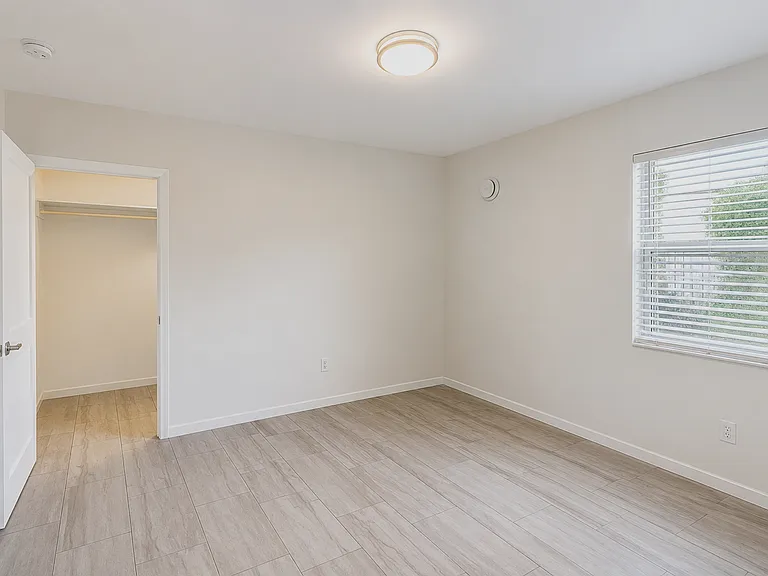 3631 Thomas Ave Miami, FL 33133 — Photo 6