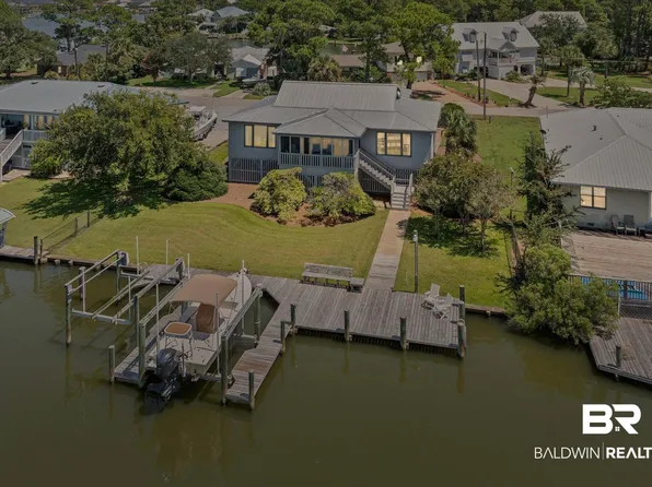 403 Brava Costa St, Dauphin Island, AL 36528