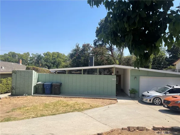 969 W Edgemont Dr, San Bernardino, CA 92405