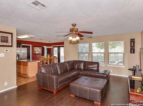 4th image of 203 Valero Dr