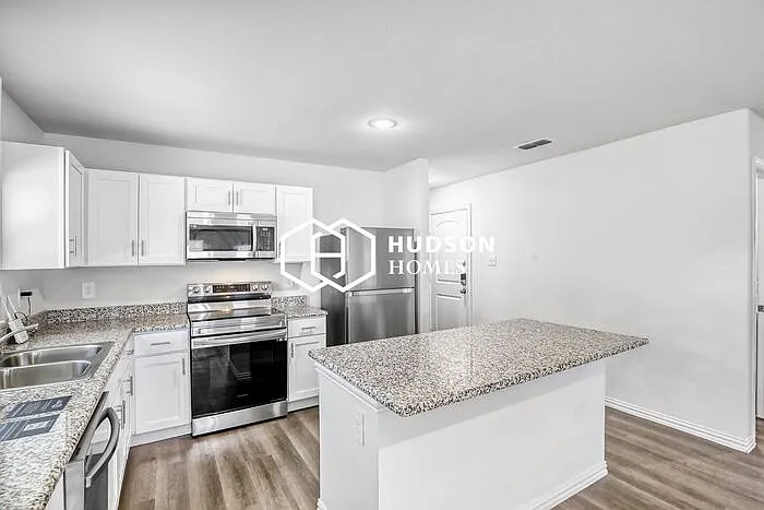 433 Shorty St — Photo 5