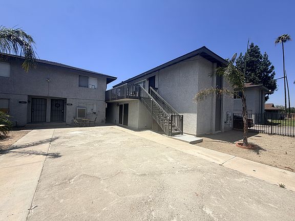 2nd image of 350 S Ashford Ave #350
