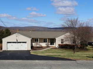 26 Barkers Mill Rd, Hackettstown, NJ 07840