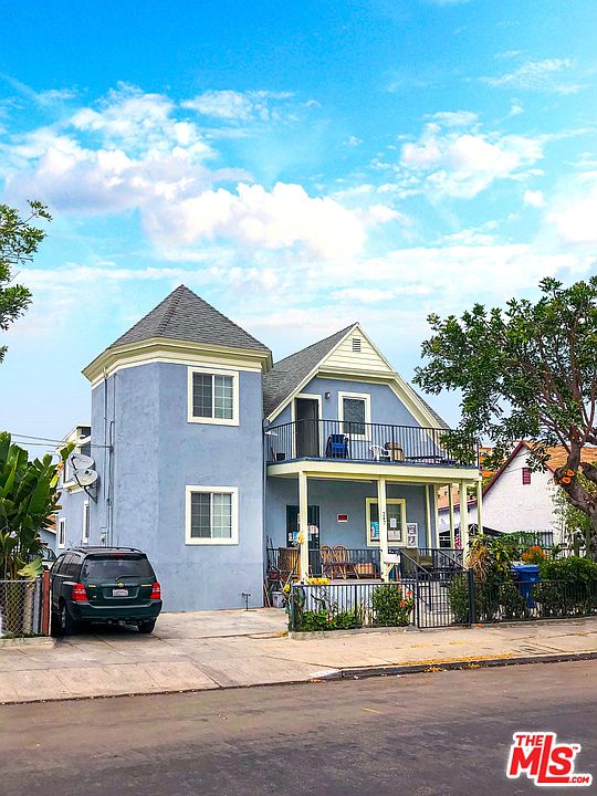 1st image of 247 N Westlake Ave