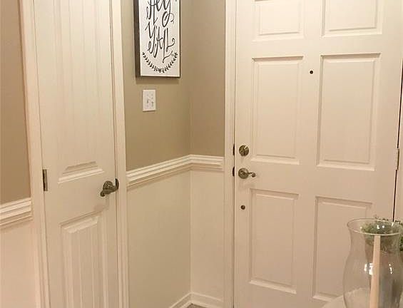 4th image of 1803 E Oakwood Dr