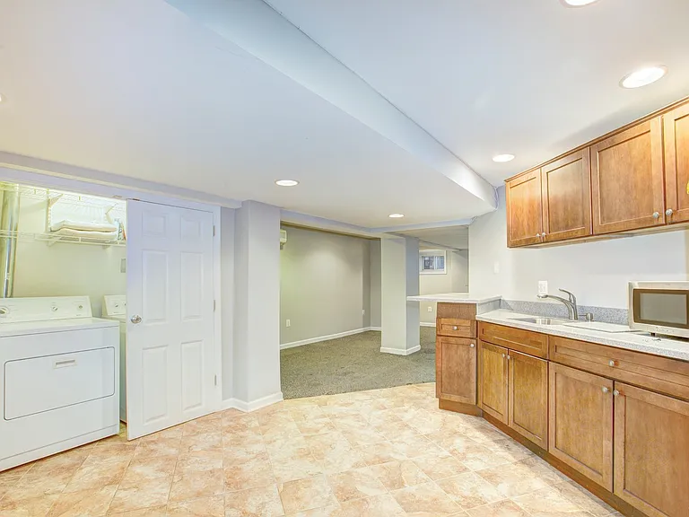 1419 Monroe St NW — Photo 17