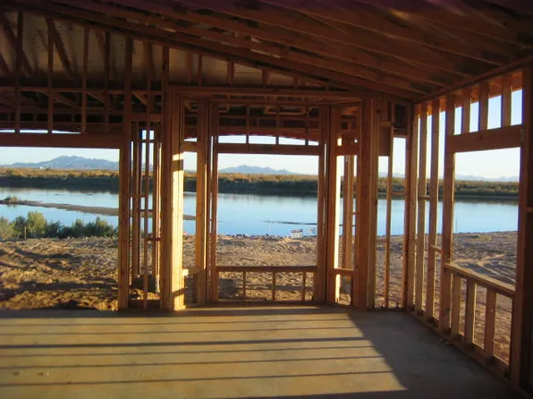 2654 Colorado River Rd, Blythe, CA 92225