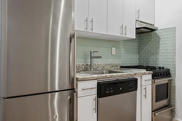 Rented by Dalan Rentals | media 21