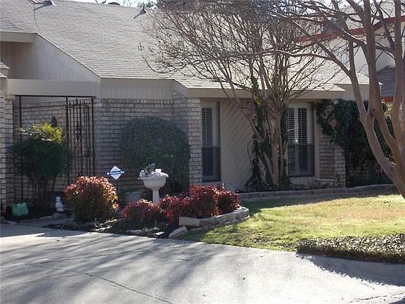 3rd image of 5706 Melstone Dr