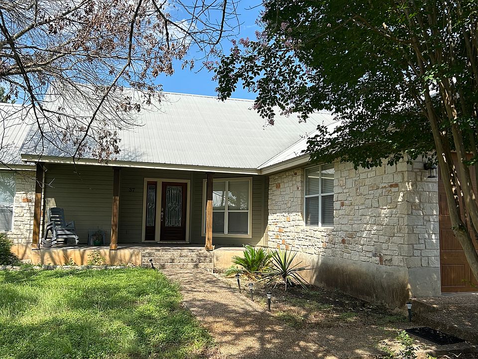 2nd image of 37 Doolittle Dr