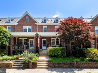 2435 39th Pl NW, Washington, DC 20007