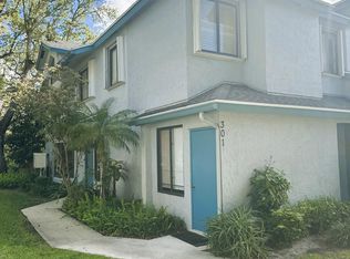 301 Harbour Pointe Way, Greenacres, FL 33413