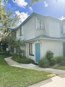 301 Harbour Pointe Way, Greenacres, FL, 33413