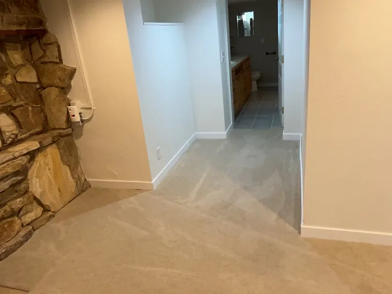4801 W Irving St — Photo 24
