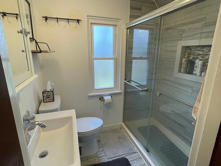 1070 Old Gate Rd — Photo 19