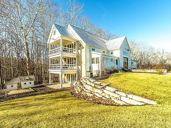 5th image of 8312 River Rock Ln