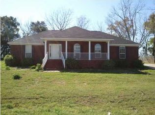 9670 Curtis Dr W, Irvington, AL 36544