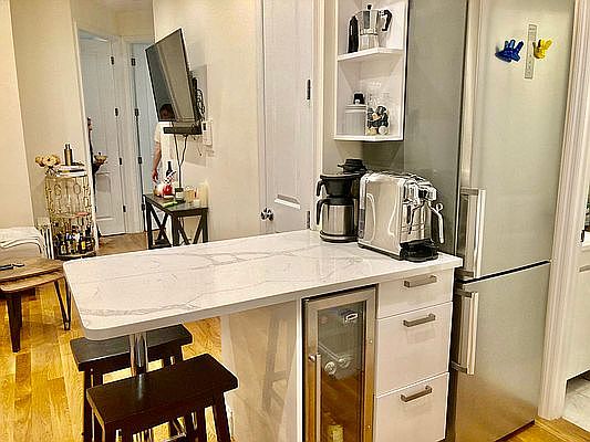 3rd image of 335 E 33rd St #2C
