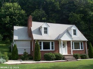 6057 Virginia Ave, Pembroke, VA 24136