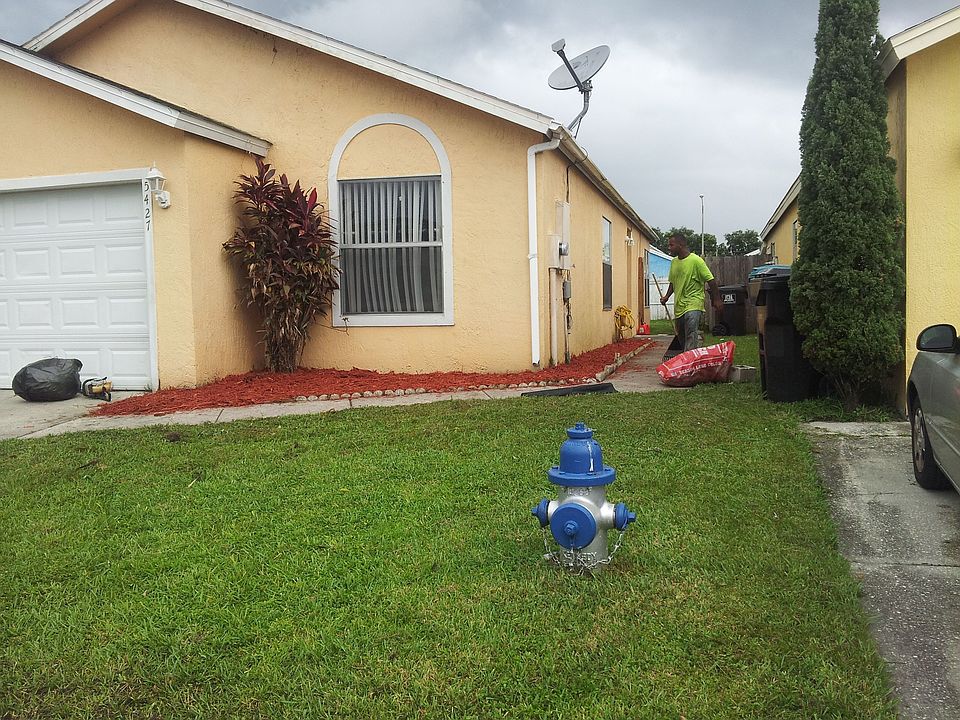 1st image of 5427 Cedar Ln