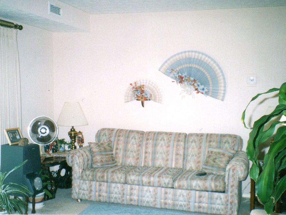 1st image of 16425 Heather Ln APT 202