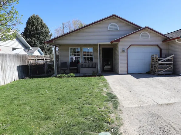 305 E D St, Shoshone, ID 83352