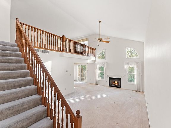 5th image of 8634 Kelly Dr