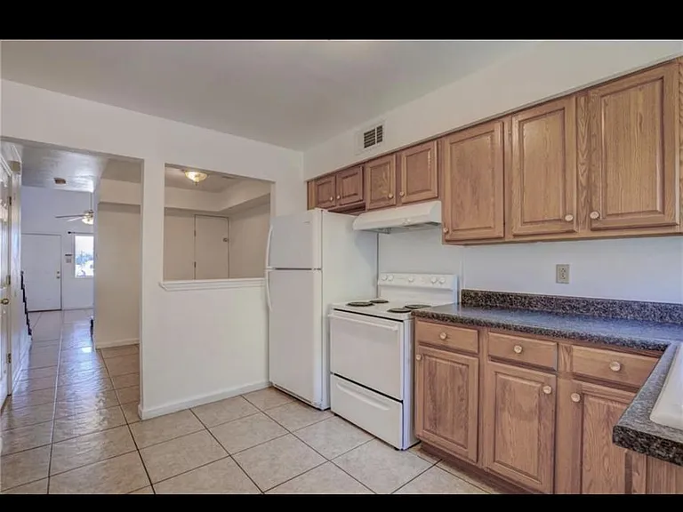 1312 Cartier Dr #A — Photo 12