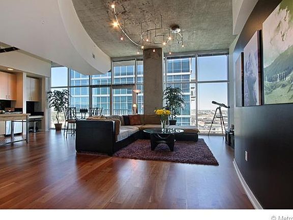 5th image of 1700 Bassett St Unit 2101