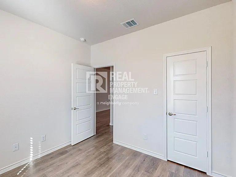 2321 Astapor Dr — Photo 28