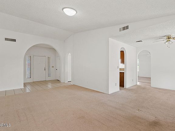 4th image of 9062 N 84TH Lane