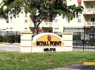 3600 NW 21st St APT 305, Fort Lauderdale, FL 33311