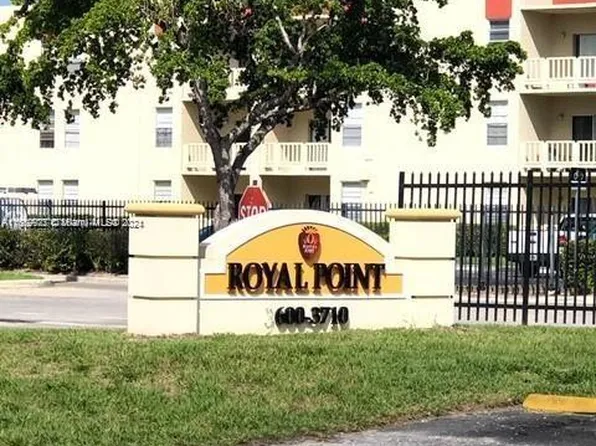 3600 NW 21st St APT 305, Fort Lauderdale, FL 33311