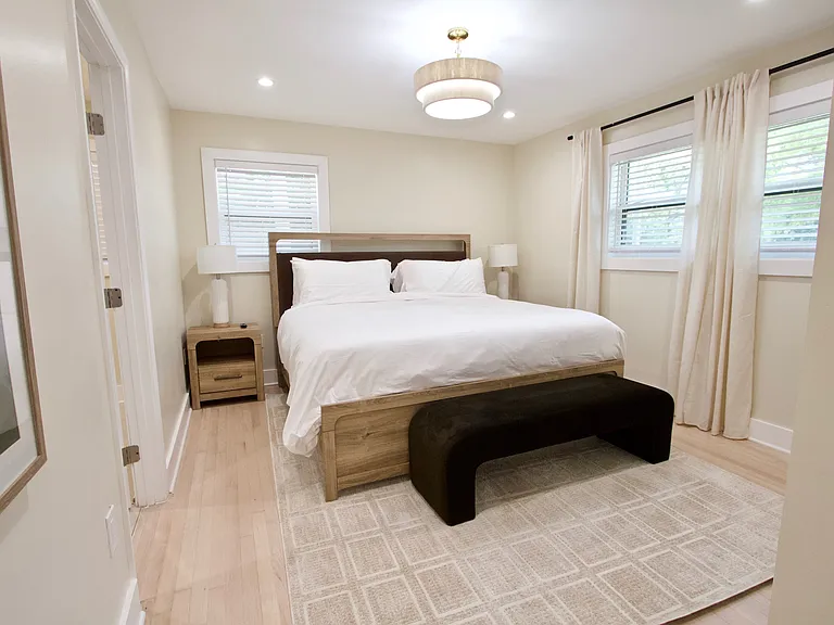 4251 Lower Roswell Rd — Photo 5